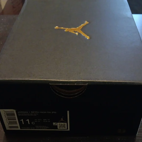 Nike Jordan 1 Retro High OG Satin Shadow Kids 11c NWBOX - Picture 10 of 10